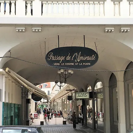 Dernier Etage, Tres Belle Vue - Centre-ville شقة