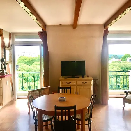 Dernier Etage, Tres Belle Vue - Centre-ville شقة *